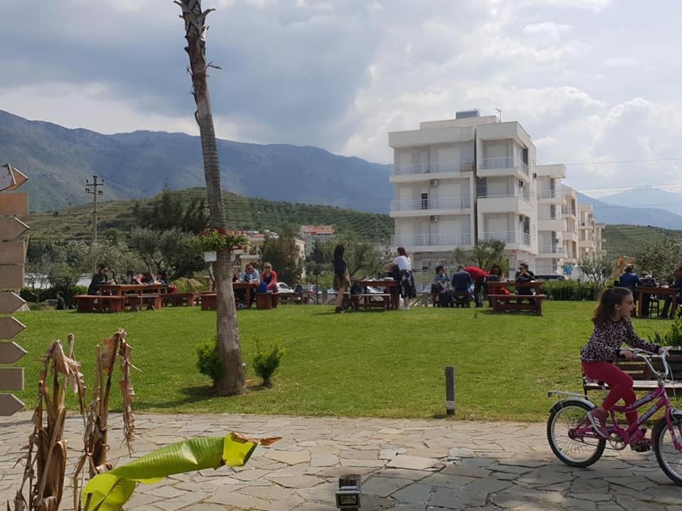 Beach Apartments Era Orikum Buitenkant foto